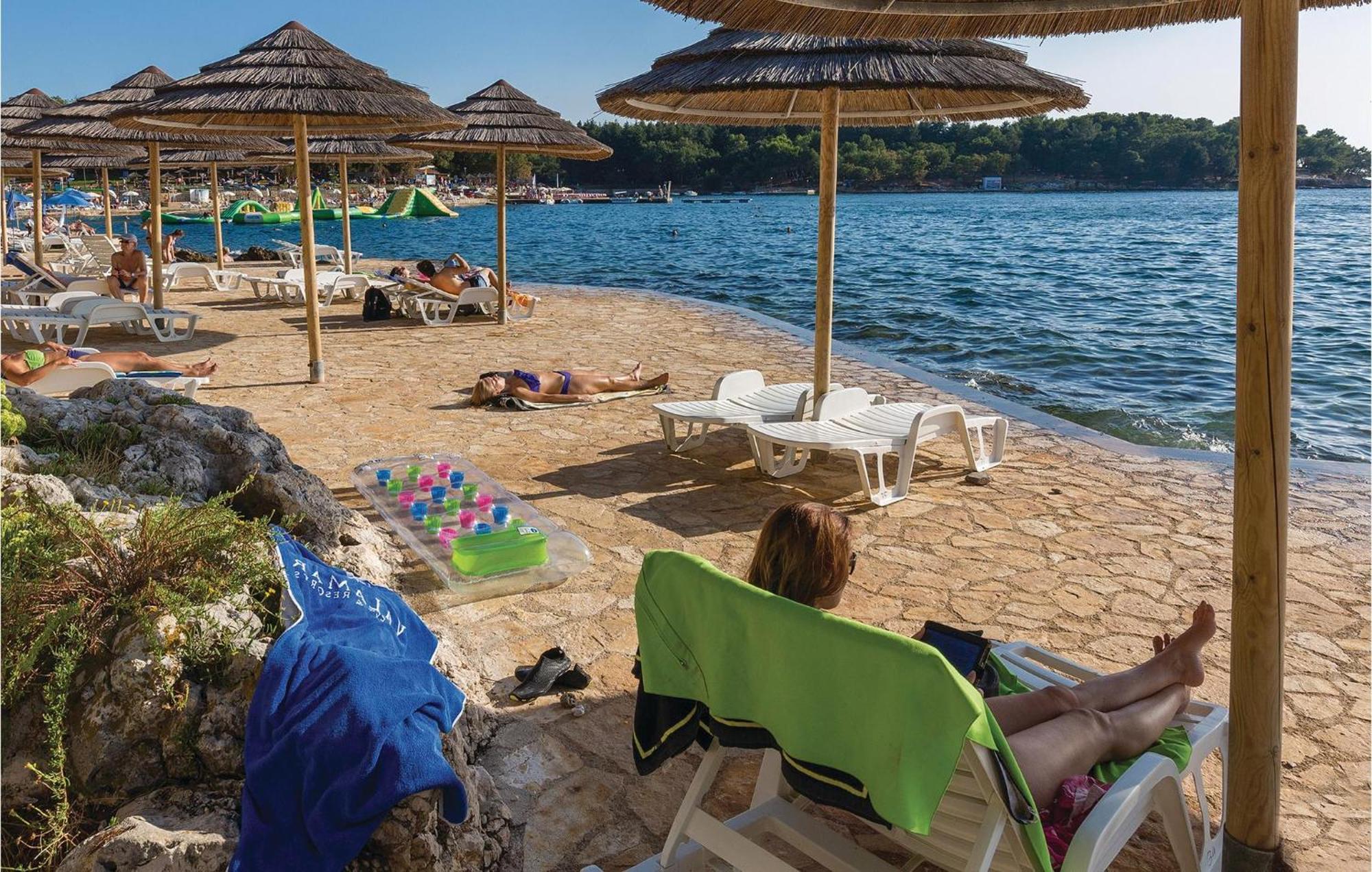 Awesome Home In Porec With House Sea View Esterno foto